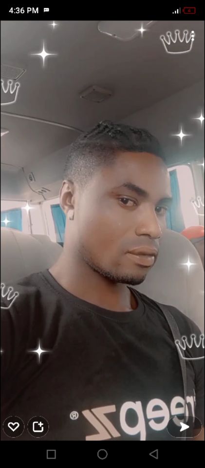 goodnovel comment avatar