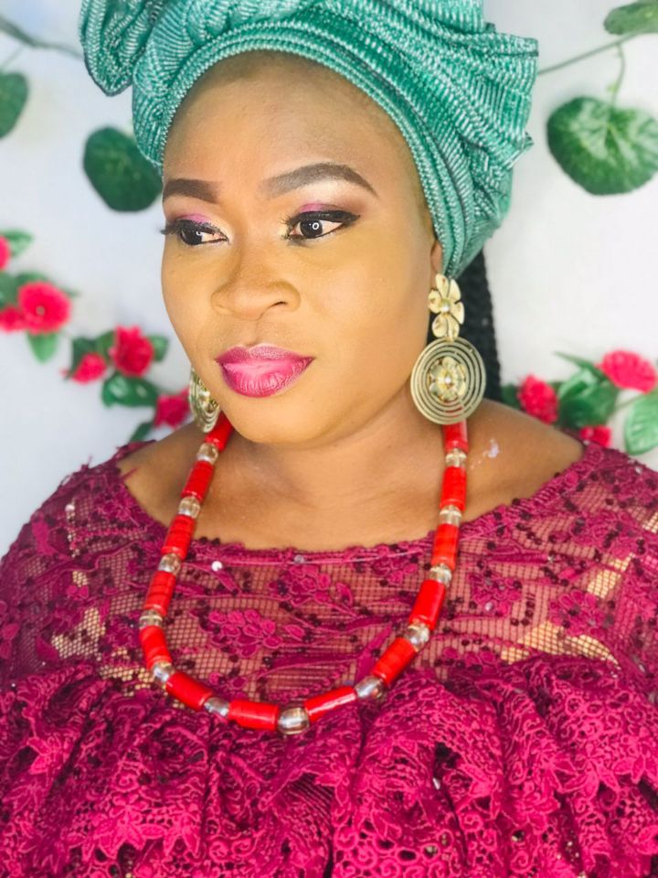 goodnovel comment avatar