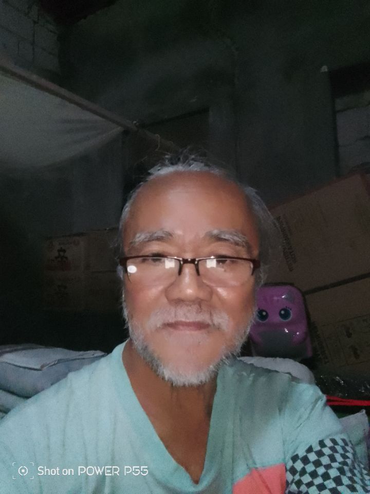 goodnovel comment avatar