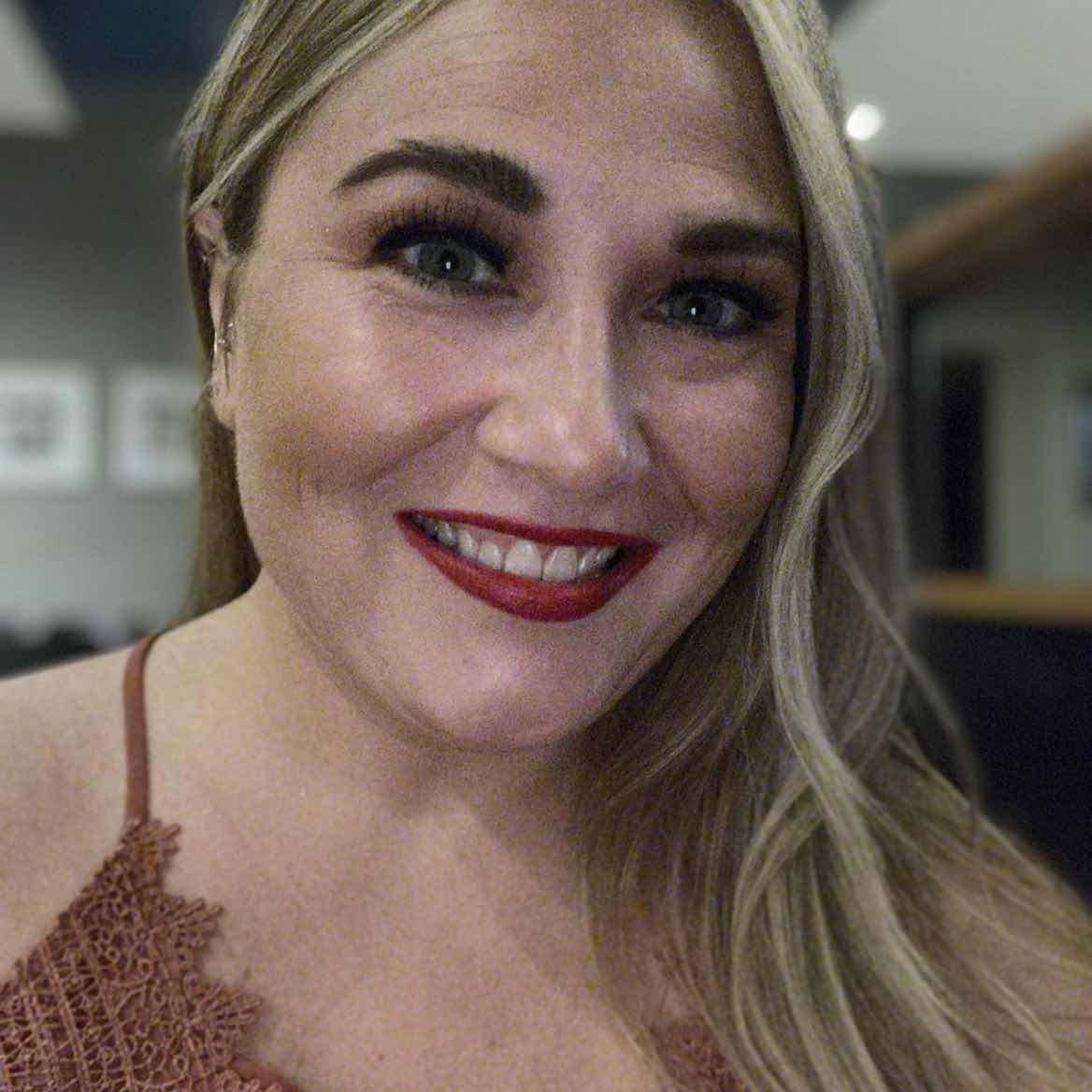 goodnovel comment avatar