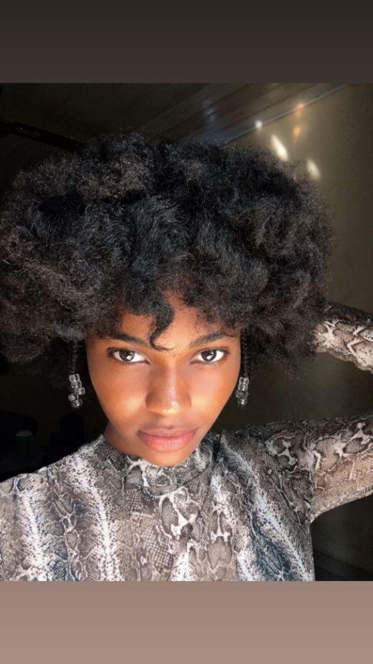 goodnovel comment avatar