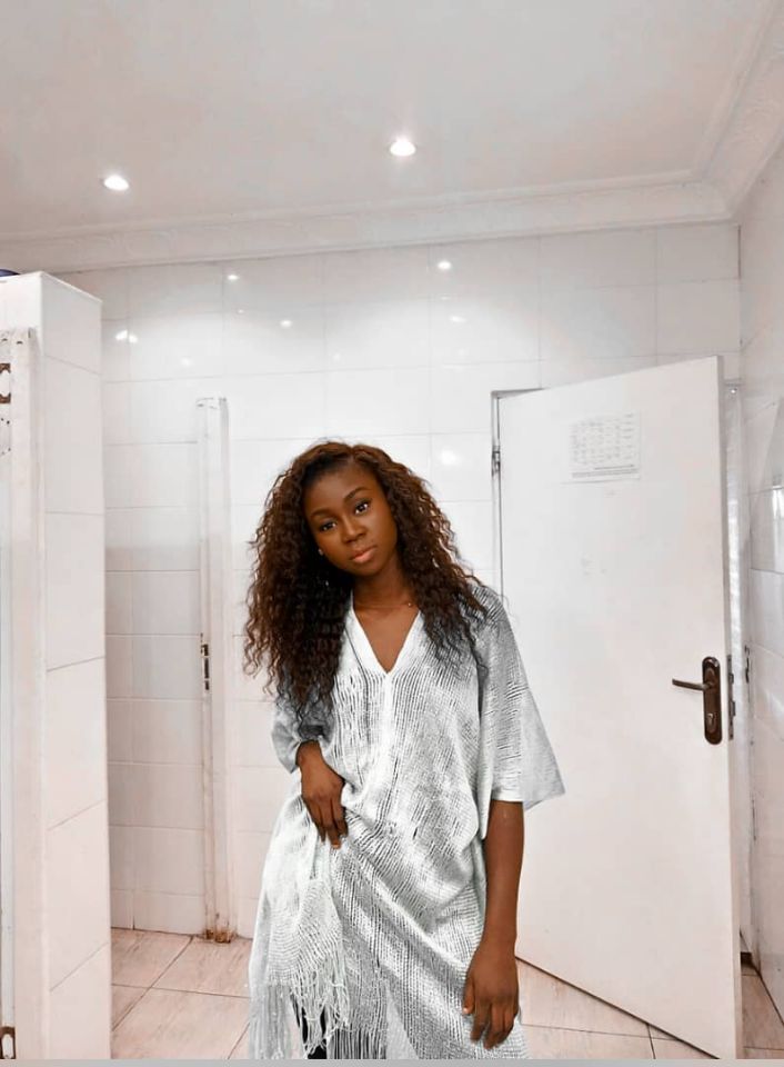 goodnovel comment avatar