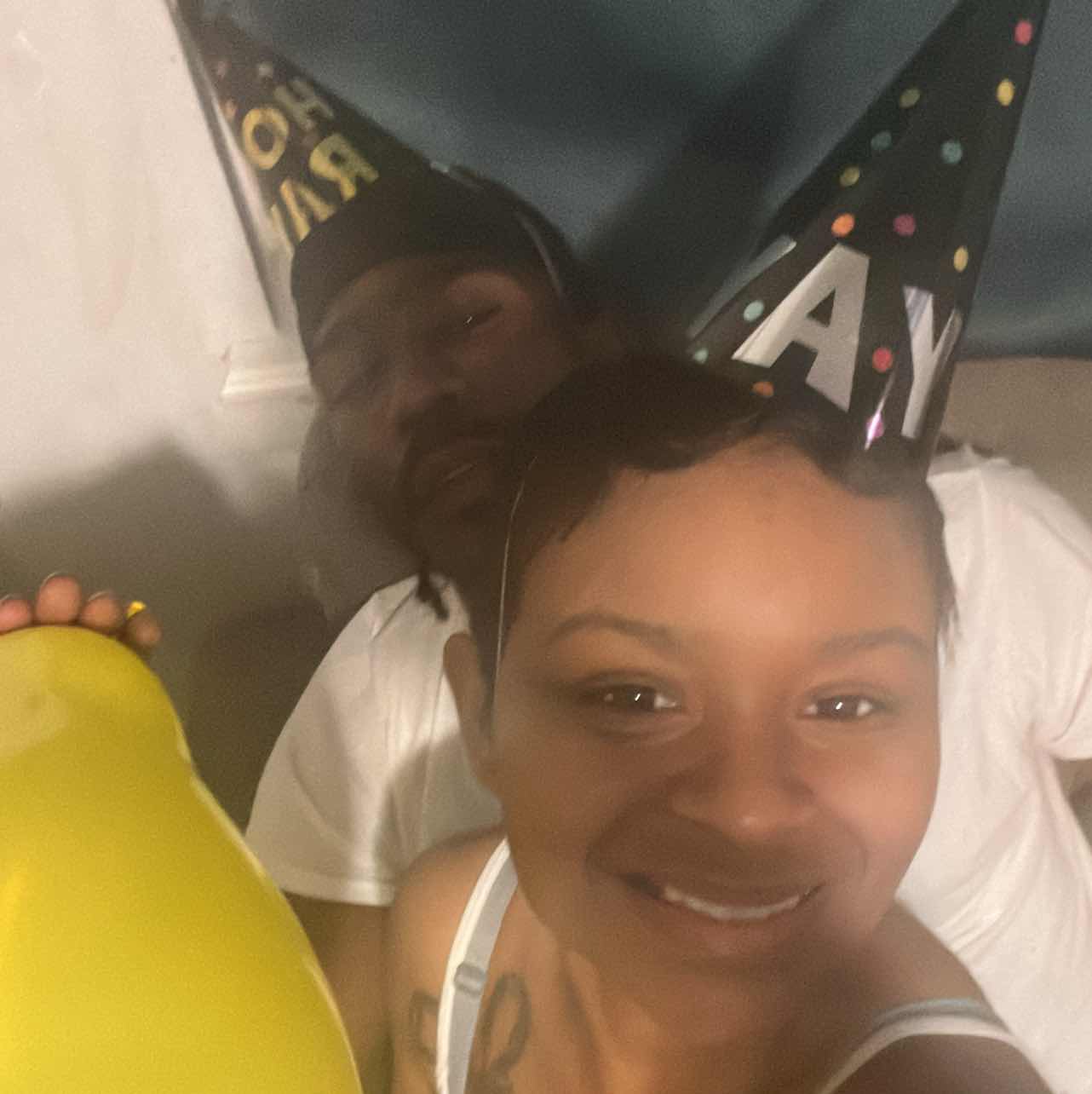 goodnovel comment avatar