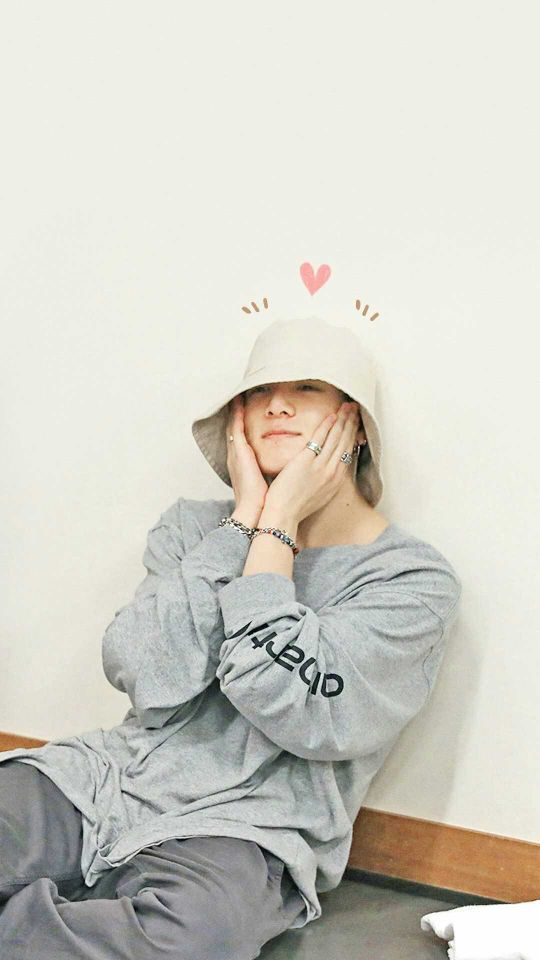 goodnovel comment avatar