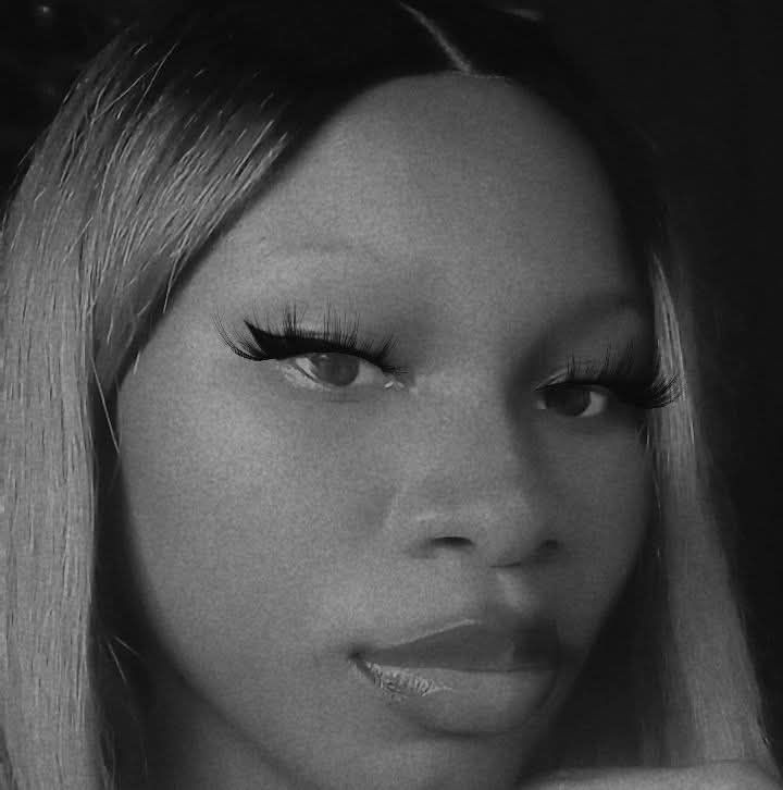 goodnovel comment avatar