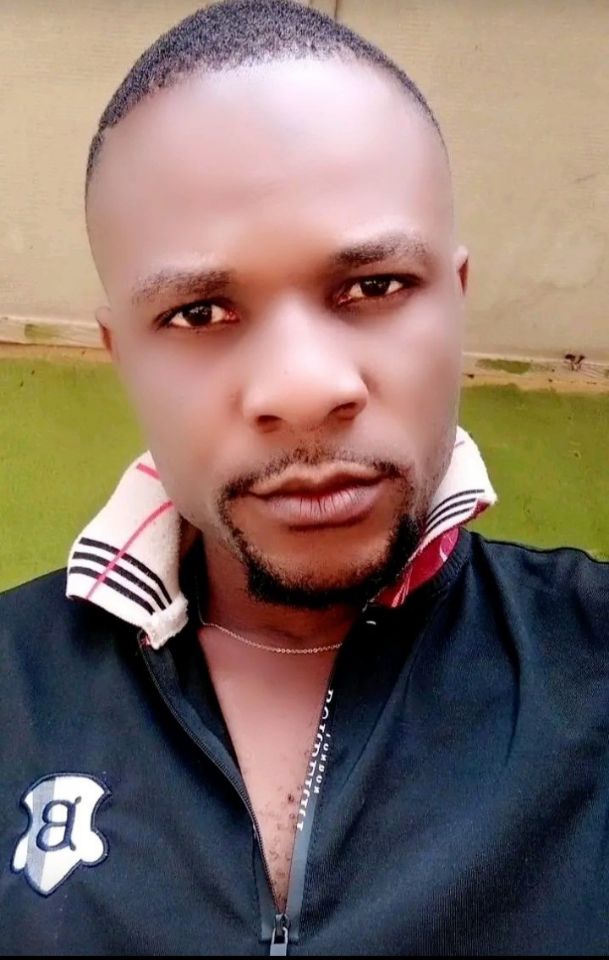 goodnovel comment avatar