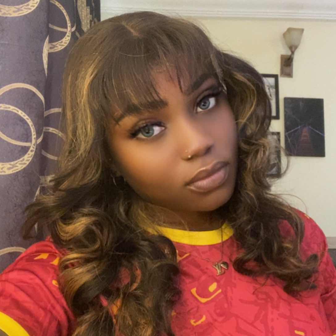 goodnovel comment avatar