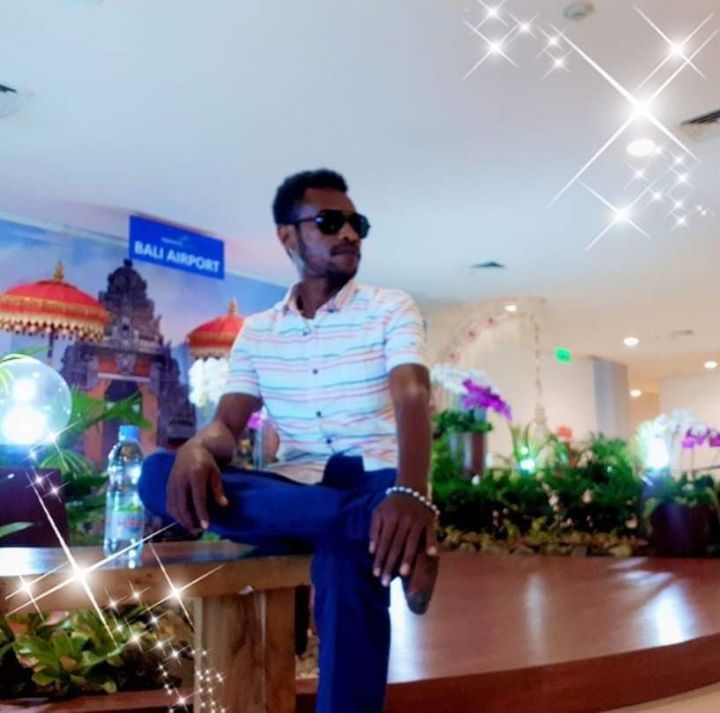 goodnovel comment avatar