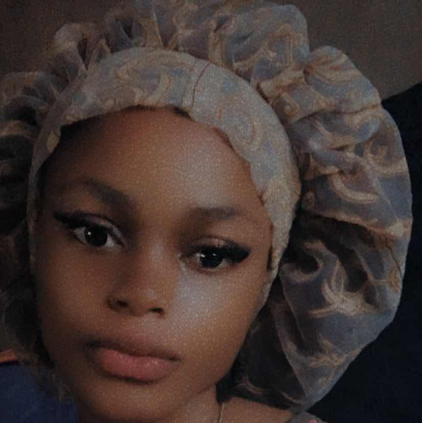 goodnovel comment avatar