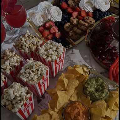 goodnovel comment avatar