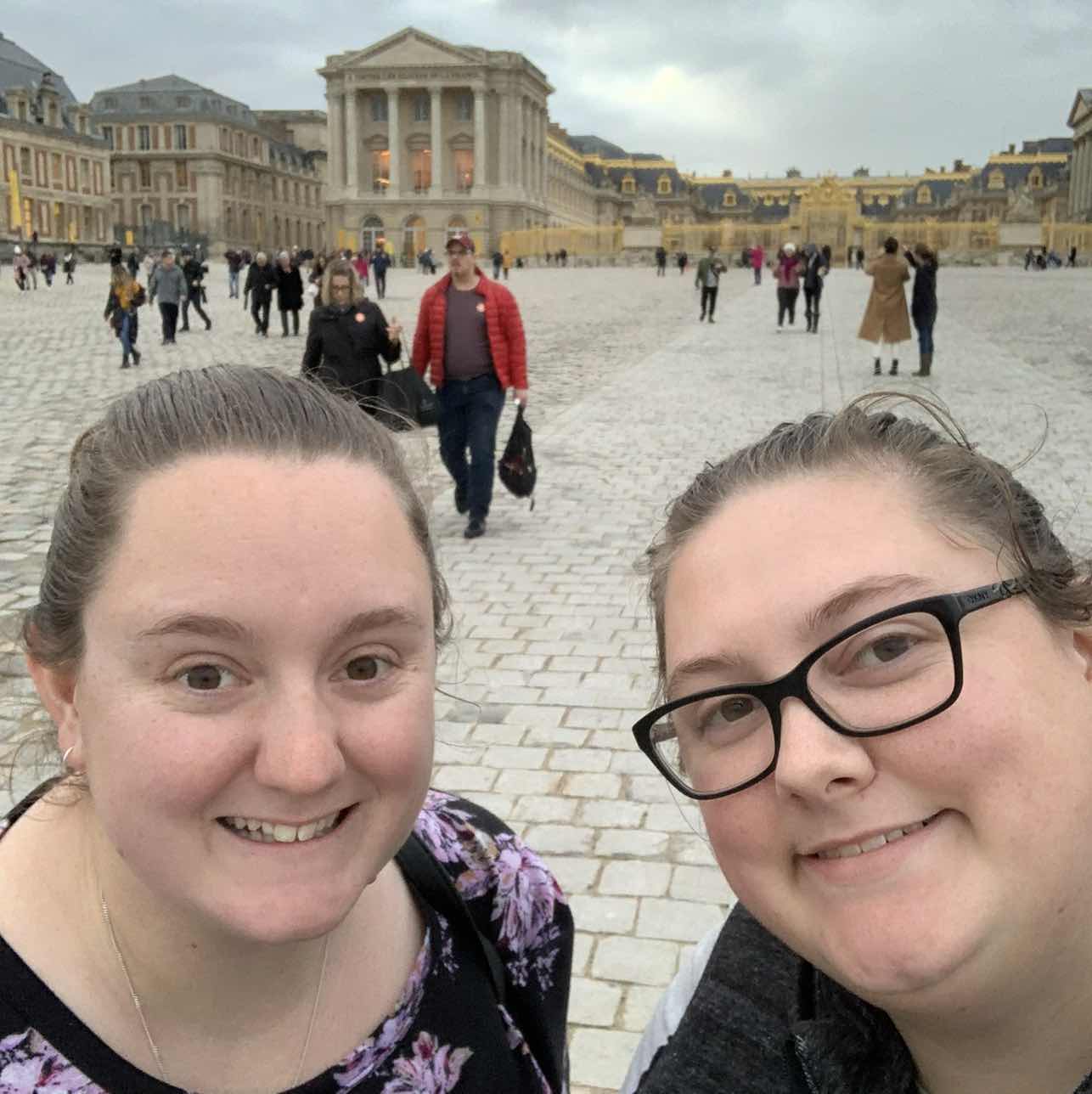 goodnovel comment avatar