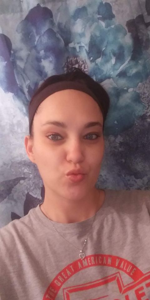 goodnovel comment avatar