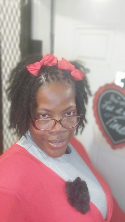 goodnovel comment avatar