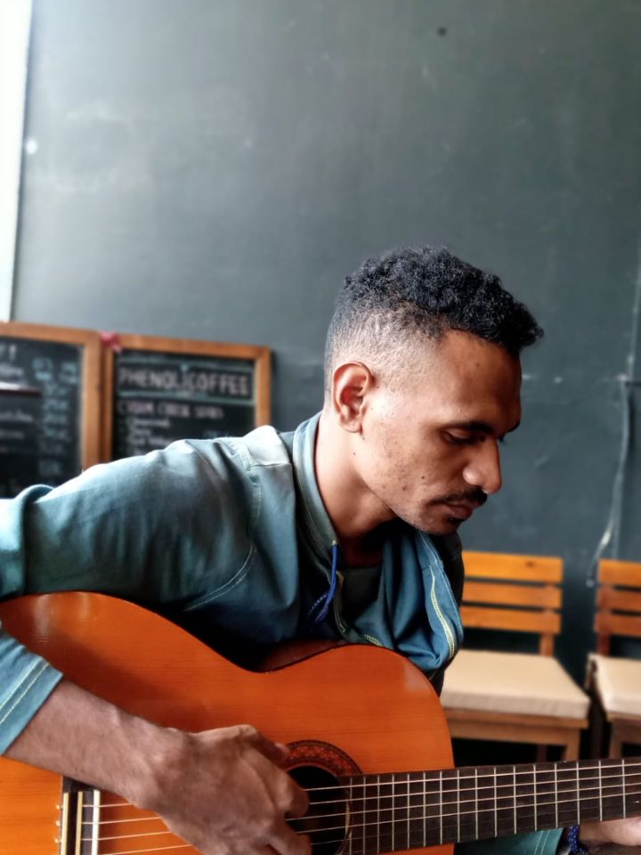 goodnovel comment avatar