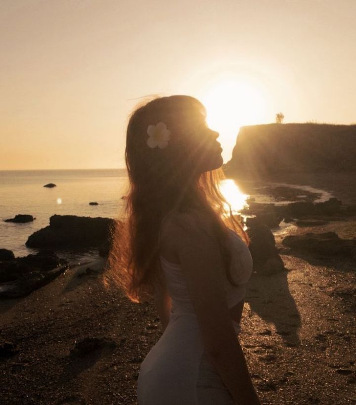 goodnovel comment avatar