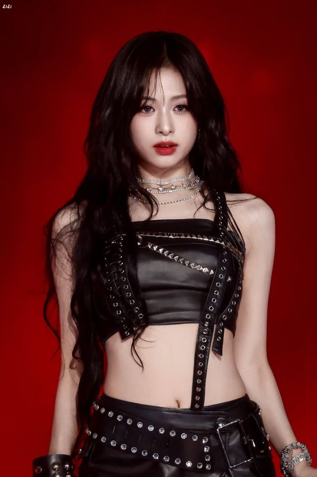 goodnovel comment avatar