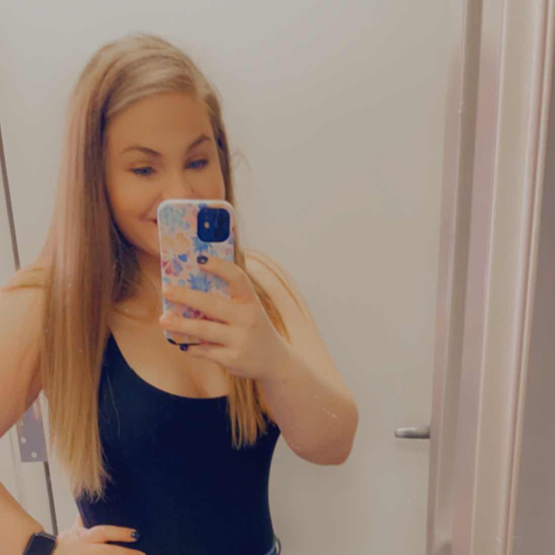 goodnovel comment avatar