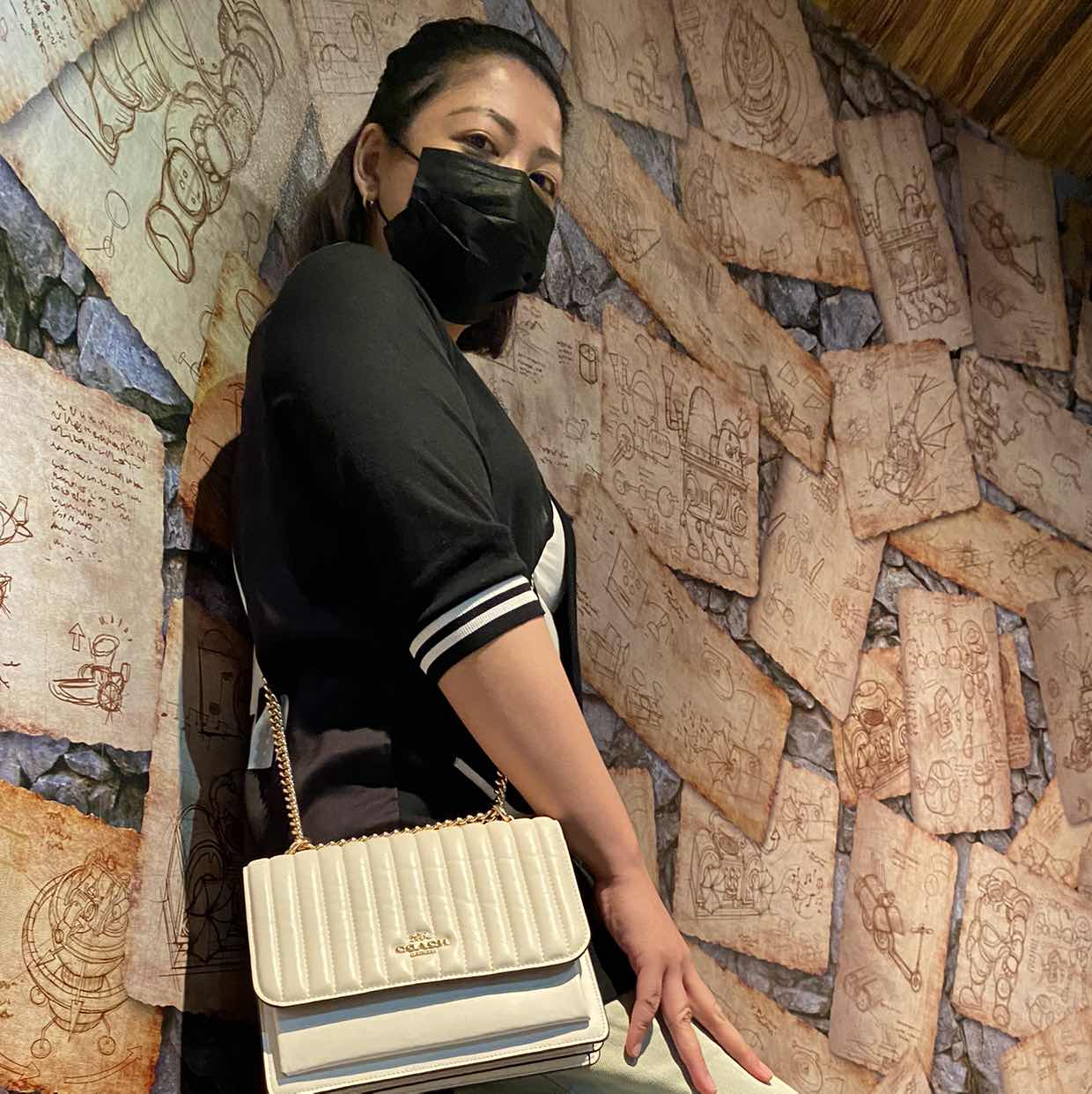 goodnovel comment avatar