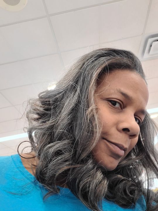 goodnovel comment avatar