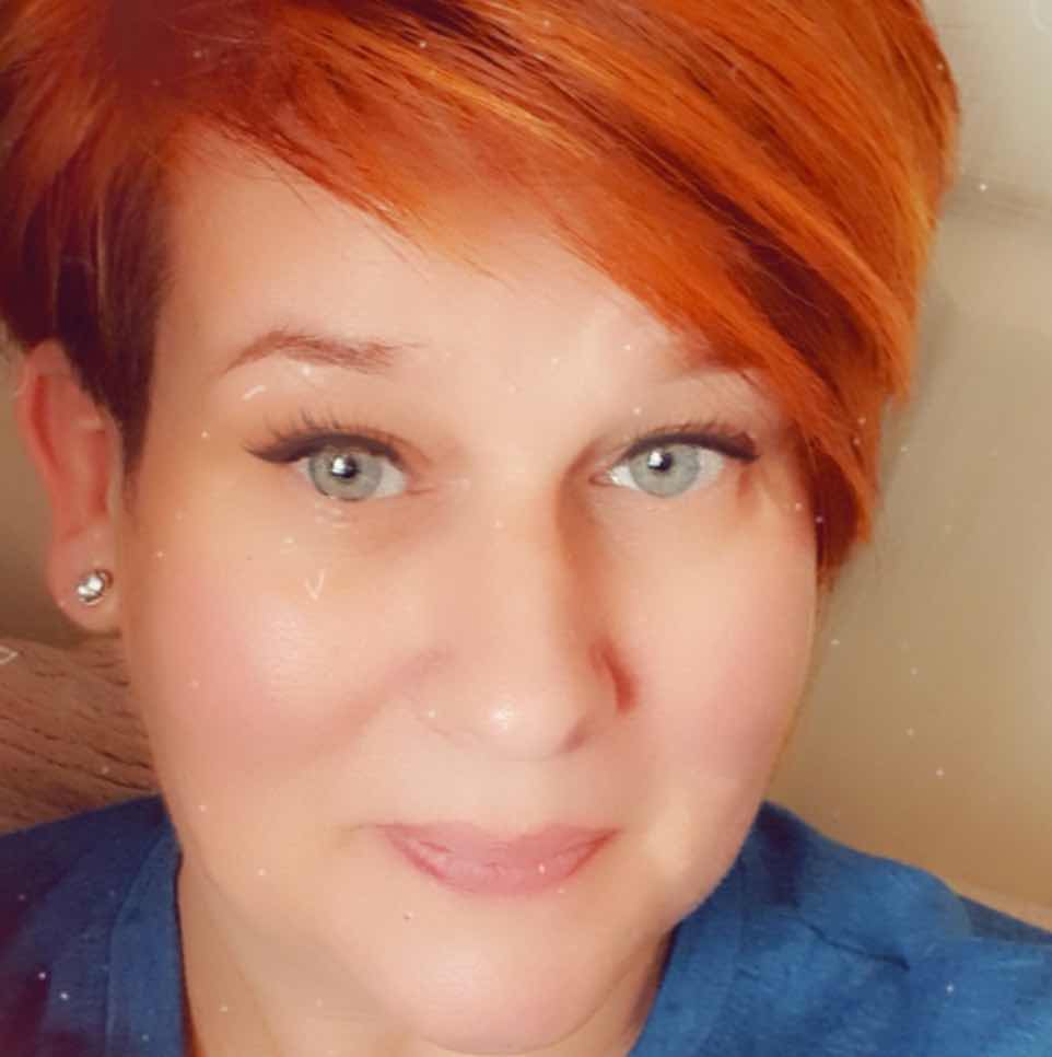 goodnovel comment avatar