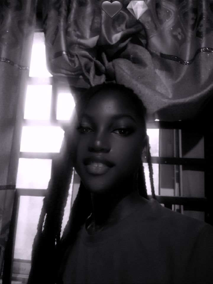 goodnovel comment avatar