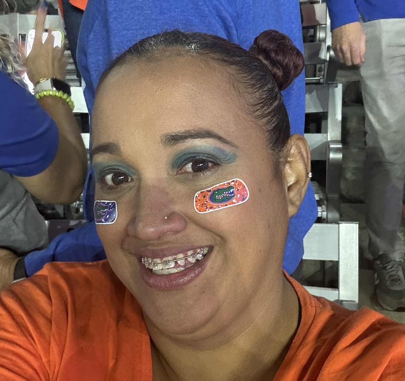 goodnovel comment avatar